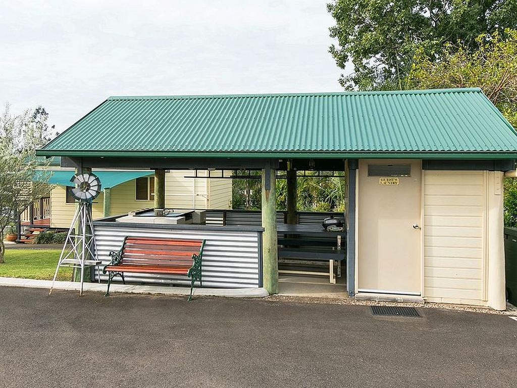 Tiaro Tourist Stopover Exterior foto